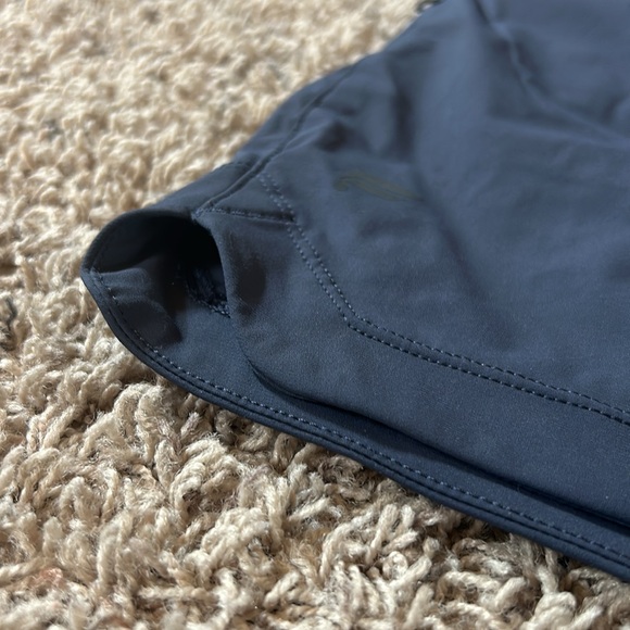 Fabletics Shorts - Picture 2 of 4